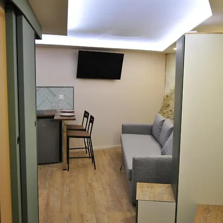 Апартаменты Village Рокебрюн — Кап-Мартен